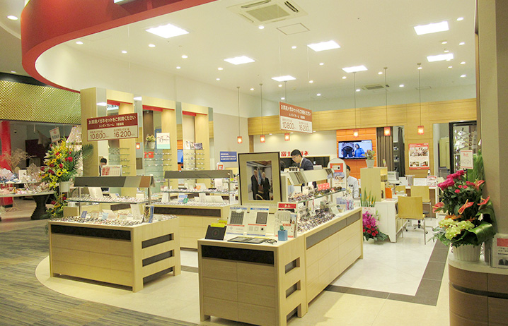 新ラソラ札幌店